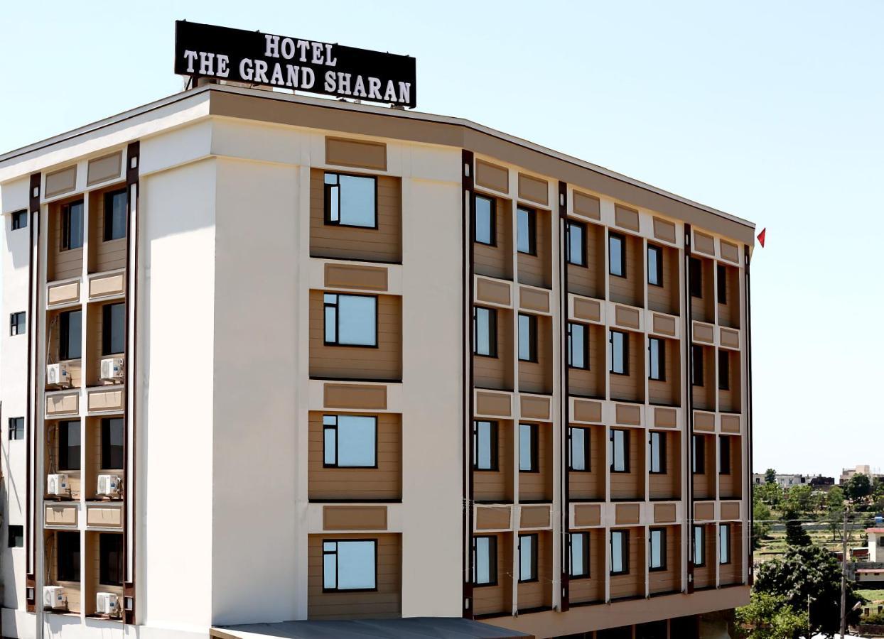 Hotel Grand Sharan Katra  Exteriér fotografie